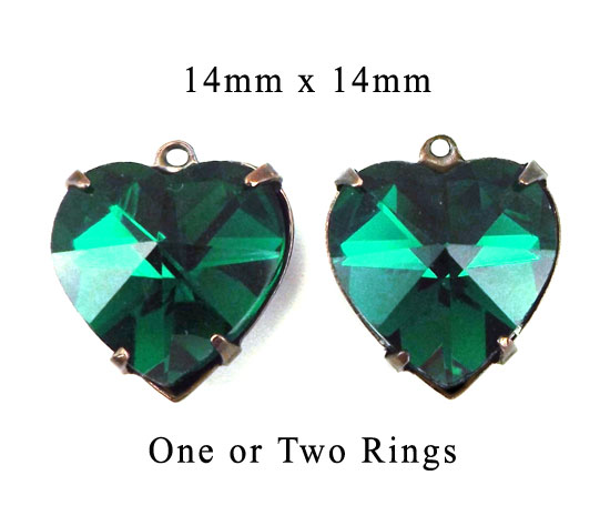 emerald glass heart pendant and earring jewels