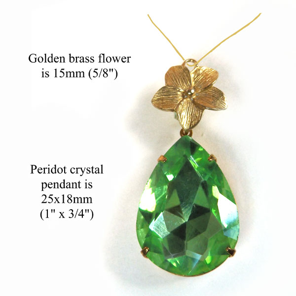 necklace design idea featuring peridot green crystal pendant and golden brass flower link